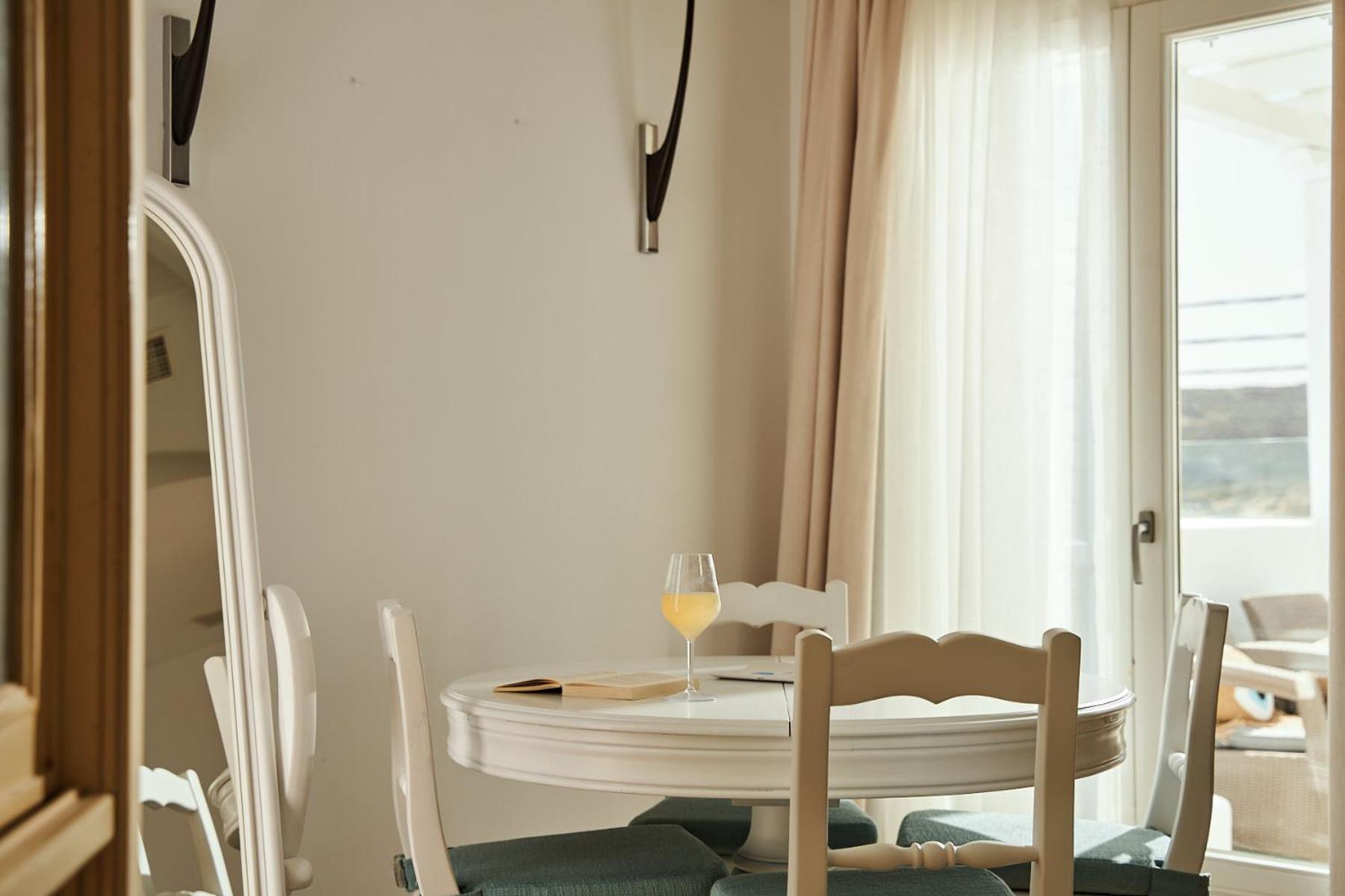 Arte & Mare Elia Luxury Suites And Villas Eksteriør billede